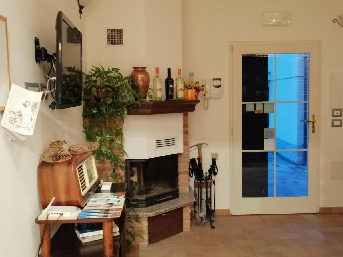 Bed and Breakfast La Casa Della Nonna Brisighella Exterior foto